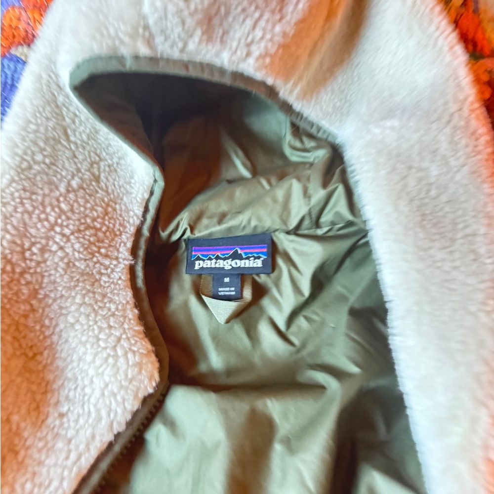 Patagonia Fleece Hoody - Picture 8 of 10